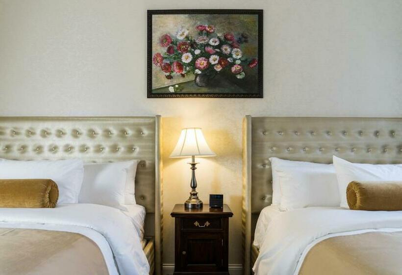 Номер Superior, The Mount Vernon Grand