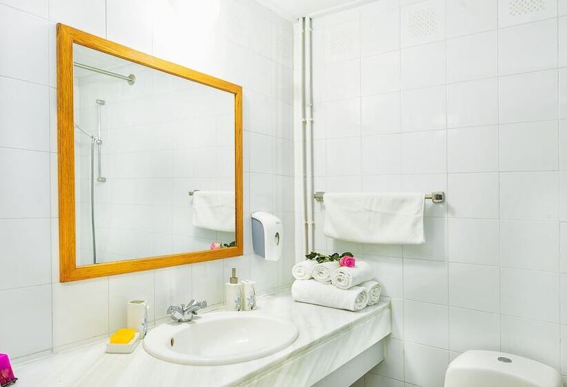 패밀리 룸, Troodos Hotel & Spa