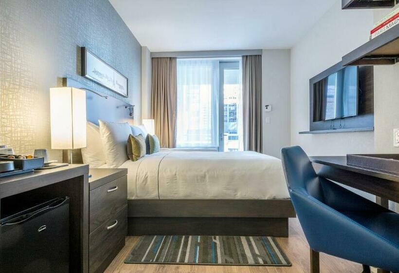 اتاق استاندارد با تخت بزرگ, The Bernic Hotel New York City, Tapestry Collection By Hilton