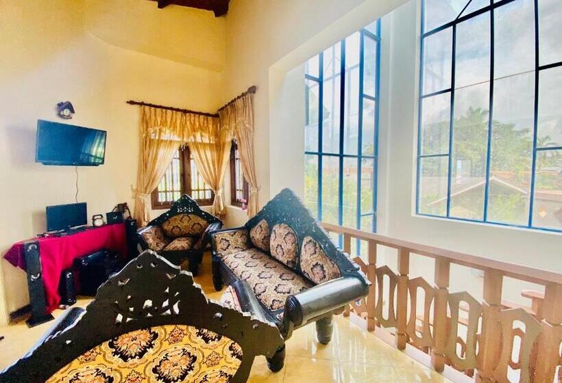 家庭间侧面带海景, Hikka Paradise Guest House