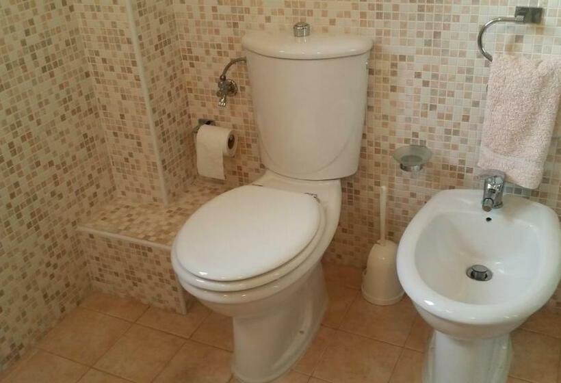 Triple Room Sea View, Aretè Guest House