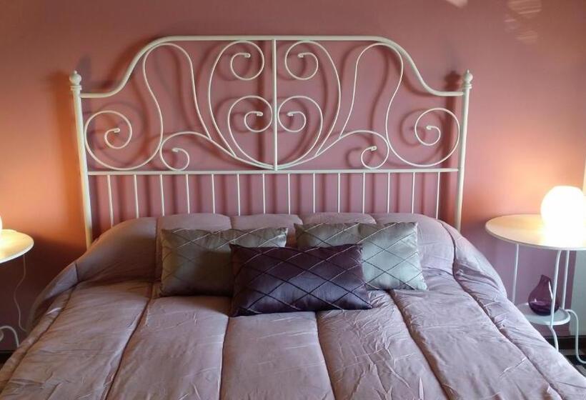 اتاق استاندارد با بالکن و چشم‌انداز دریا, Aretè Guest House