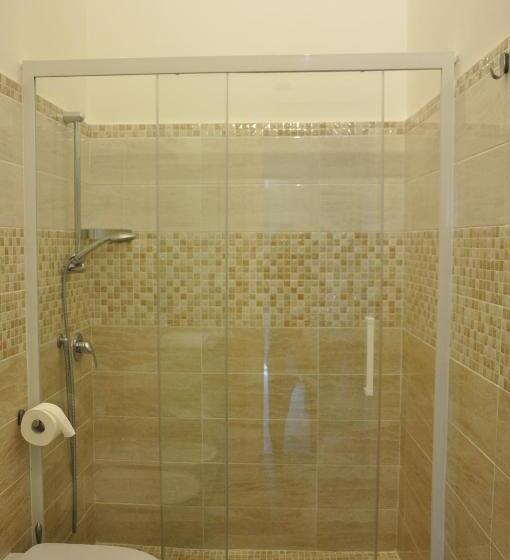 اتاق استاندارد سه تخته با بالکن, Brezza Di Mare Gaeta B&b