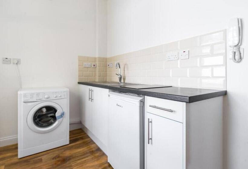 Апартаменты 1 Спальня, City Rooms