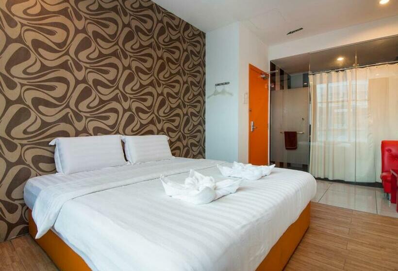 اتاق استاندارد با تخت بزرگ, 1 Hotel Taman Connaught