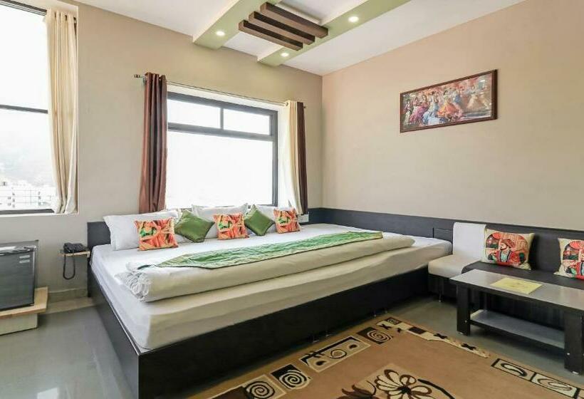 Номер Superior, Treebo Raj Garden, Near Pushkar Lake
