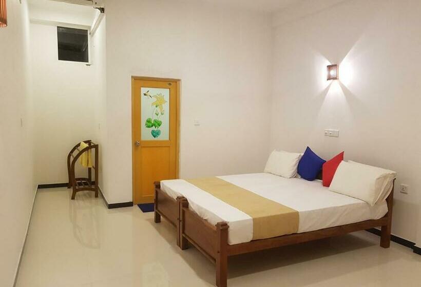 Номер Deluxe Вид на Море, Catamaran Beach Home And Restaurant
