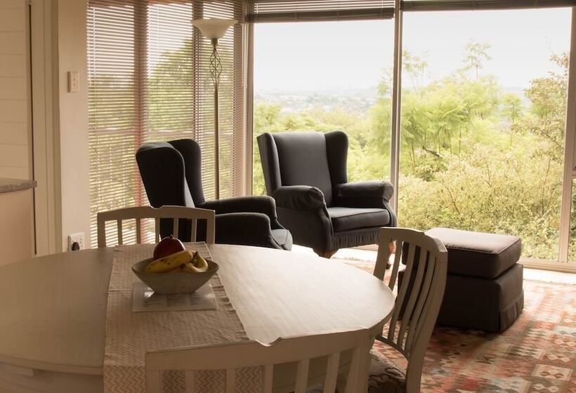 Апартаменты Executive 1 Спальня, Orangerie Guest House