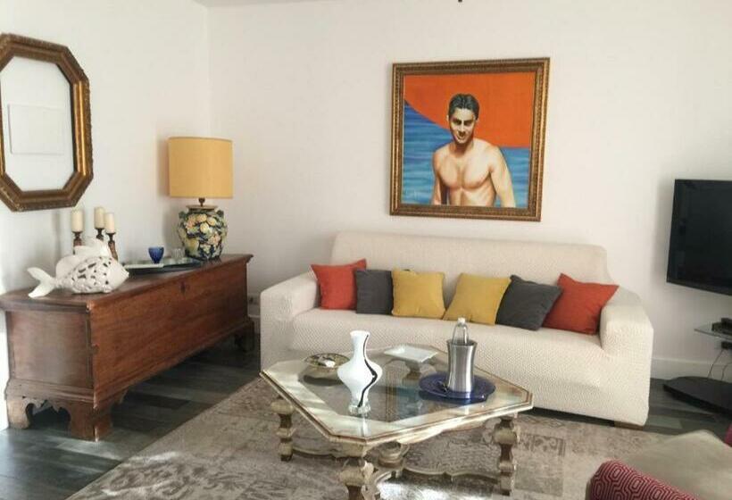 سوییت با چشم‌انداز کوه, Casa Aricò & Shatulle Suites