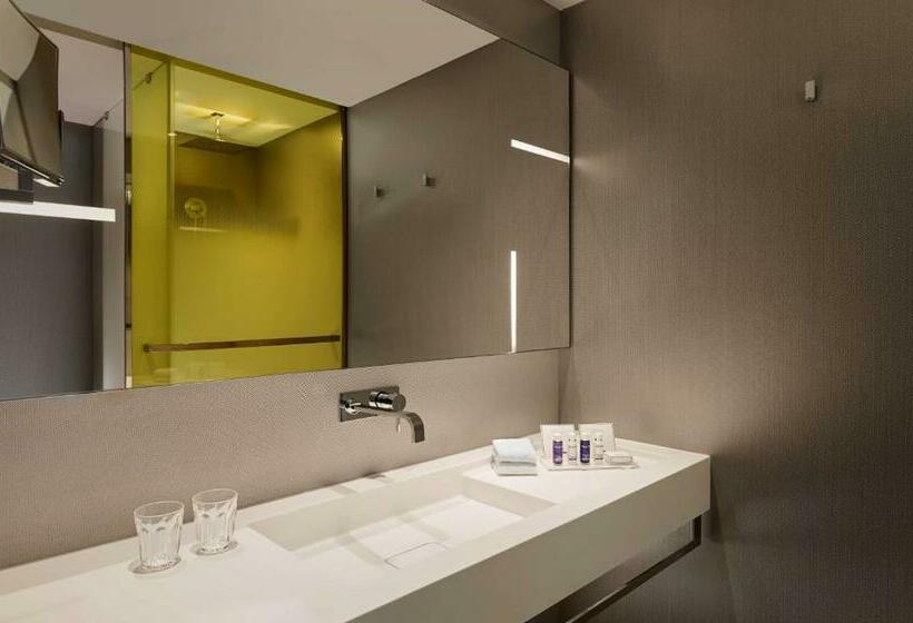 Номер Superior, Park Plaza London Waterloo