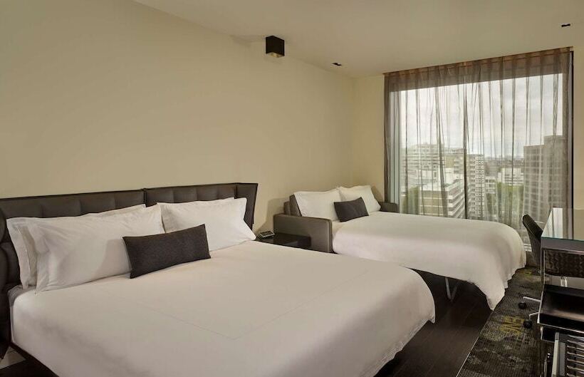 Номер Executive, Park Plaza London Waterloo