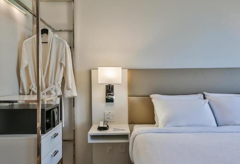Bisneshuone, Radisson Rio De Janeiro Barra