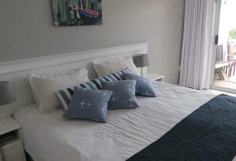 Habitación Estándar Vista Mar, Chapman Hotel And Conference Centre