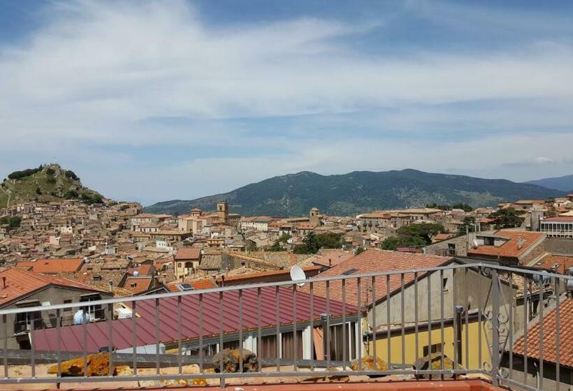 اتاق لوکس, Heart Of Sicily