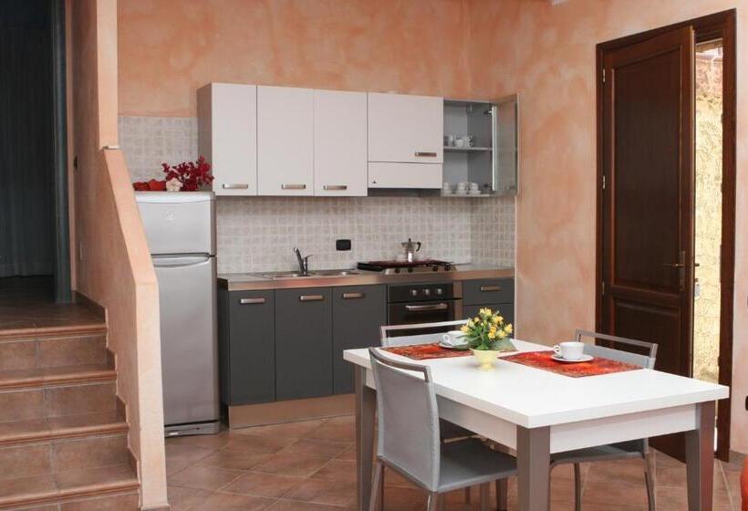 Апартаменты 2 Спальни Вид на Море, Residence Il Borgo Di Porto Corallo