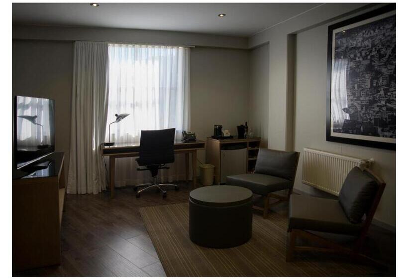 سوئیت پرزیدنت, Casa Grande Suites