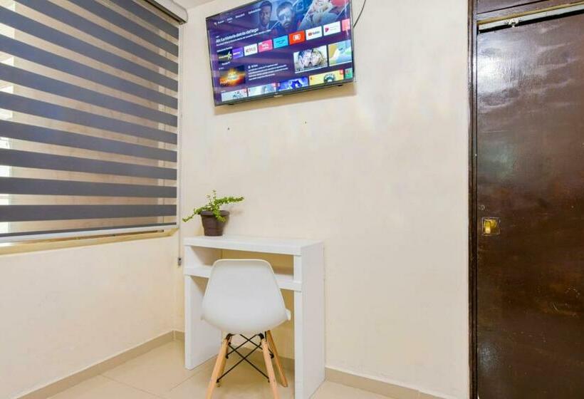سوییت, Hostal Vitta