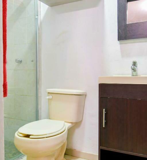 سوییت, Hostal Vitta