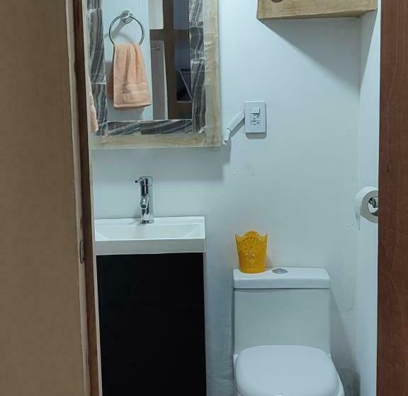 سوییت جونیور لوکس, Hostal Vitta