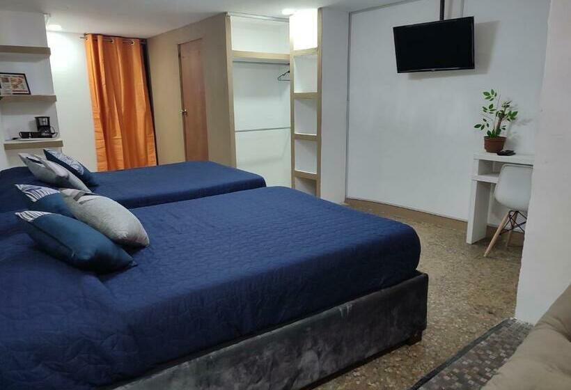 سوییت جونیور لوکس, Hostal Vitta