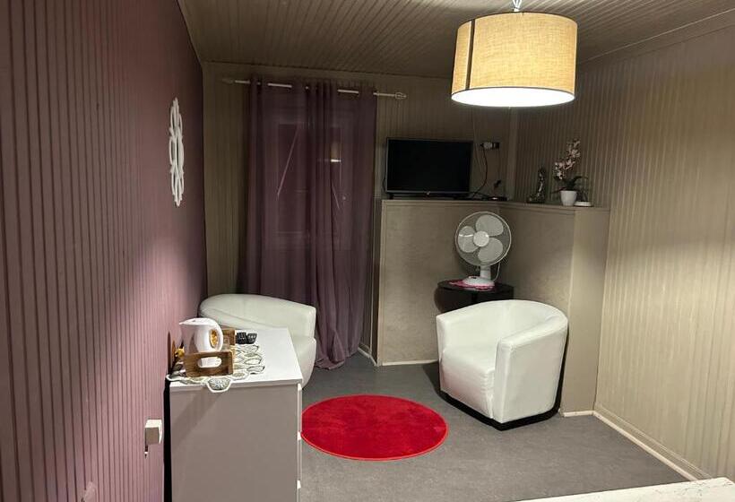 Номер Стандарт, Chambres D Hôtes La Cheminée