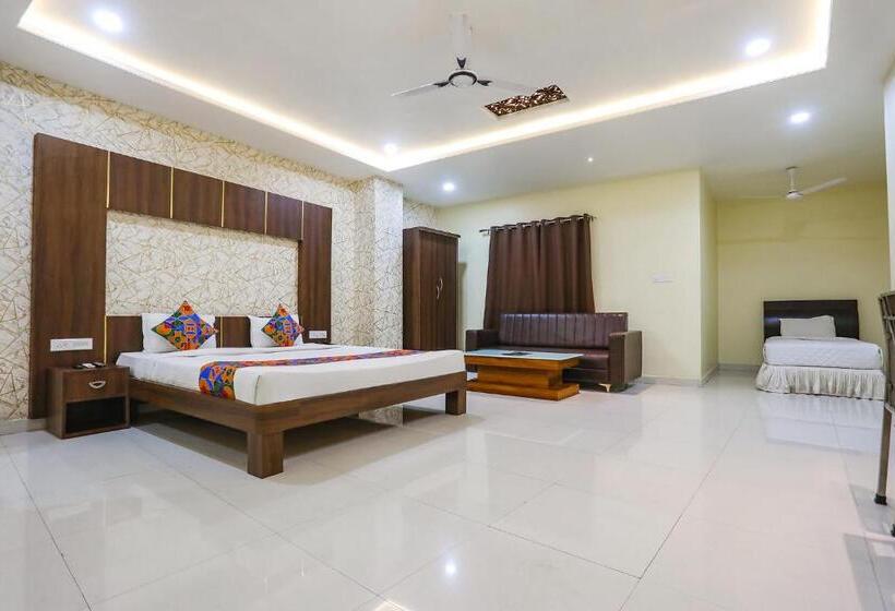 家庭间, Fabhotel Heritage I