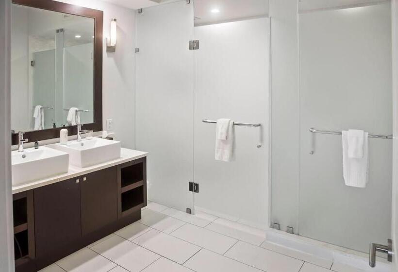 Апартаменты 1 Спальня с Балконом, Upscale Resort Villa In The Heart Of Miami