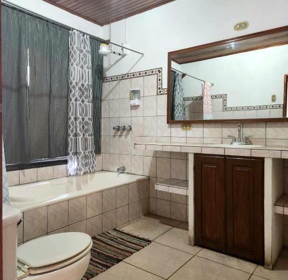 آپارتمان 1 خوابه, Hostel El Pretal
