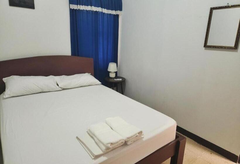 اتاق استاندارد, Hostel El Pretal