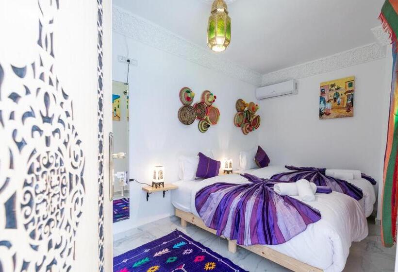 Quarto Basic, Riad Amr