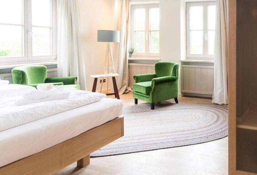 Люкс Повышенной Комфортности, Aussicht Bio Hotel Restaurant Cafe