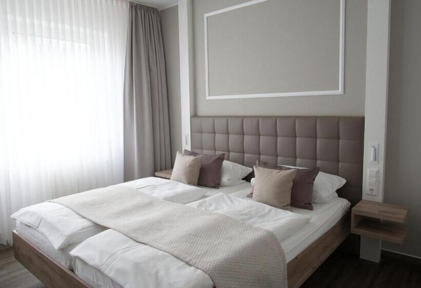 Номер Стандарт, Greive