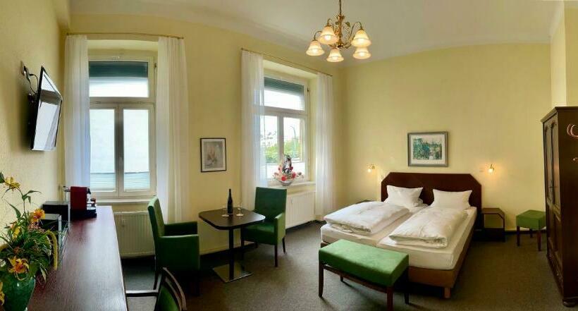 Номер Стандарт, Apartmenthaus Stadt Metz
