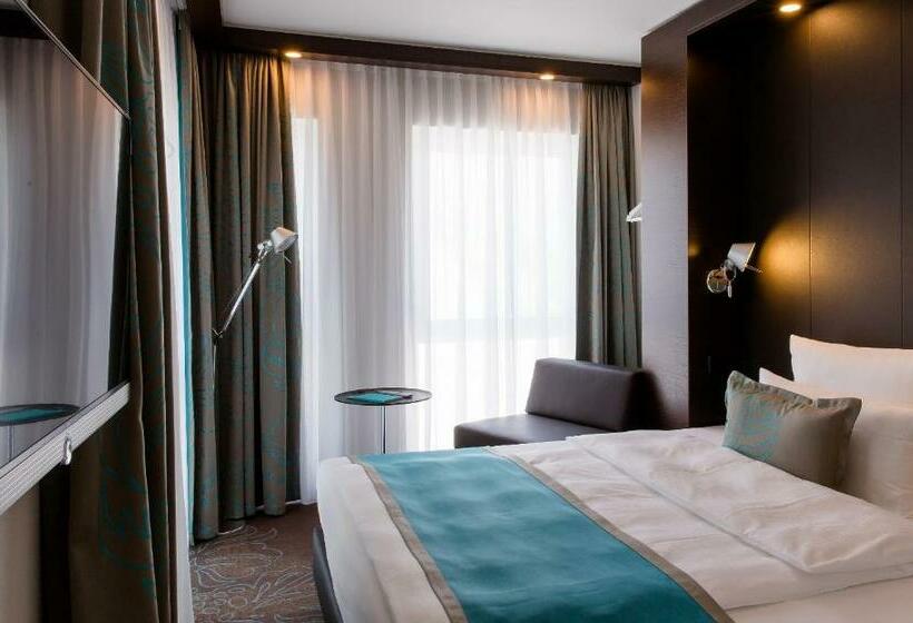 Номер Стандарт Индивидуальный, Motel One Stuttgart Bad Cannstatt