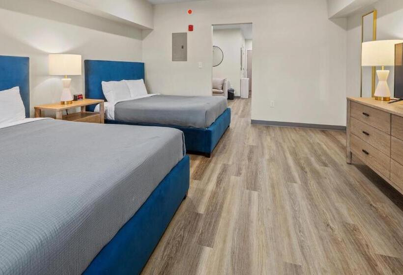 سوییت لوکس, Seaport Suites