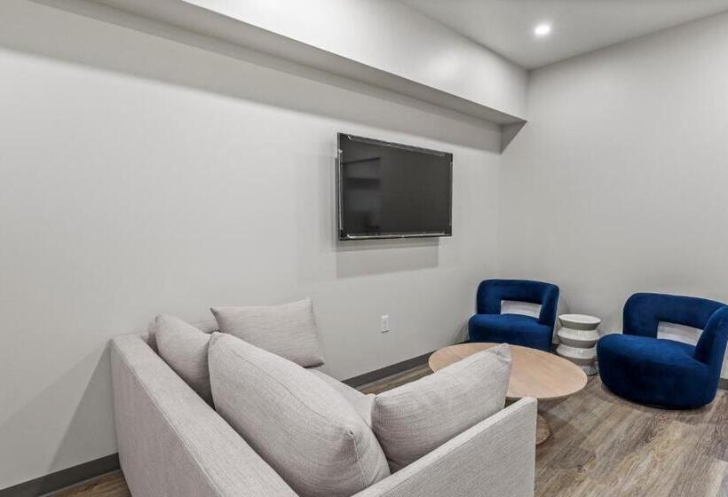 سوییت, Seaport Suites