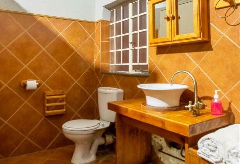 Классический Номер, Equeen Inn At Castle Da Angelo