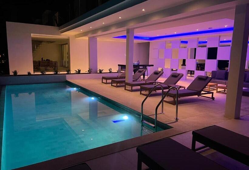 Апартаменты 1 Спальня Вид на Море, The Beach Residence