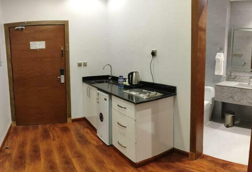 Семейное Студио, Almasem Serviced Apartments  Exit 5