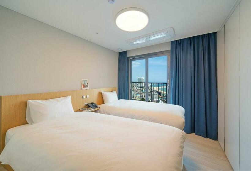 חדר משפחתי נוף לים, Sokcho I Park Suite Hotel & Residence