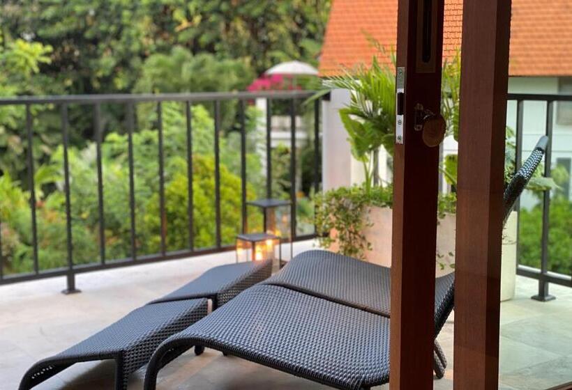 Люкс с Террасой, The White Villas Ubud