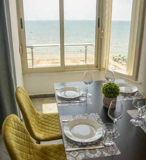 آپارتمان 1 خوابه با چشمانداز دریا, Wave Beachfront Apartments