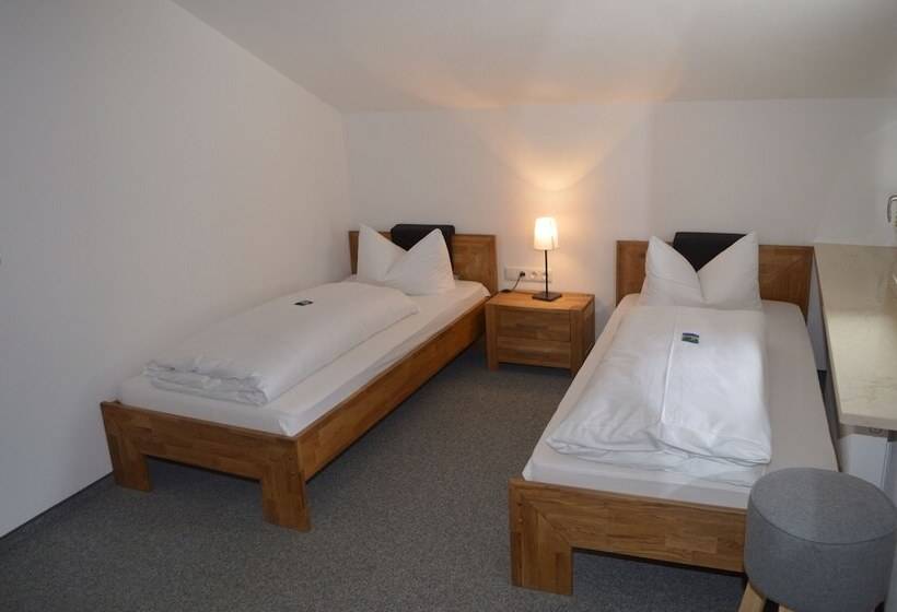 家庭间, Bergsteiger Hotel Grüner Hut