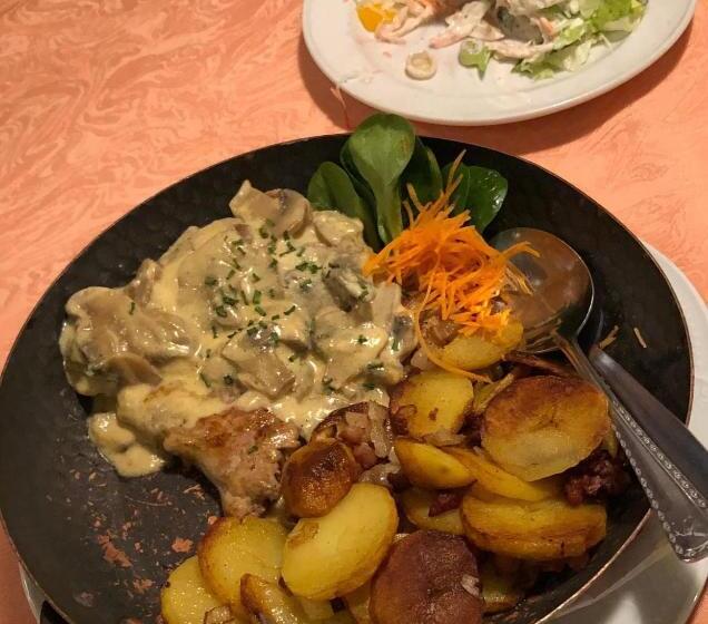 经济房, Restaurant Denklinger Hof