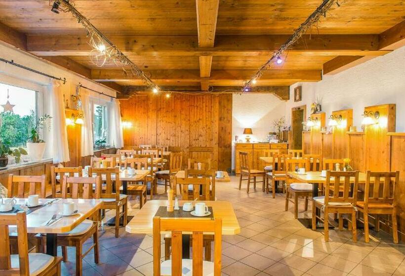 Номер Стандарт, Restaurant Eberlwirt