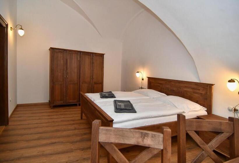 침실 1개 수피리어 아파트, Zámek Castle Račice   Předzámčí Forecastle