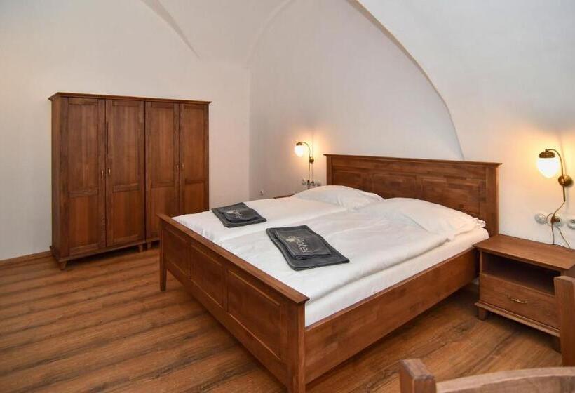 침실 1개 수피리어 아파트, Zámek Castle Račice   Předzámčí Forecastle