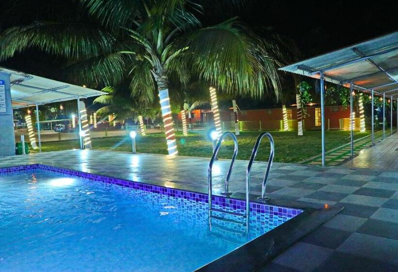 Стандартный Номер Кровать Кинг, Beach Village Resort