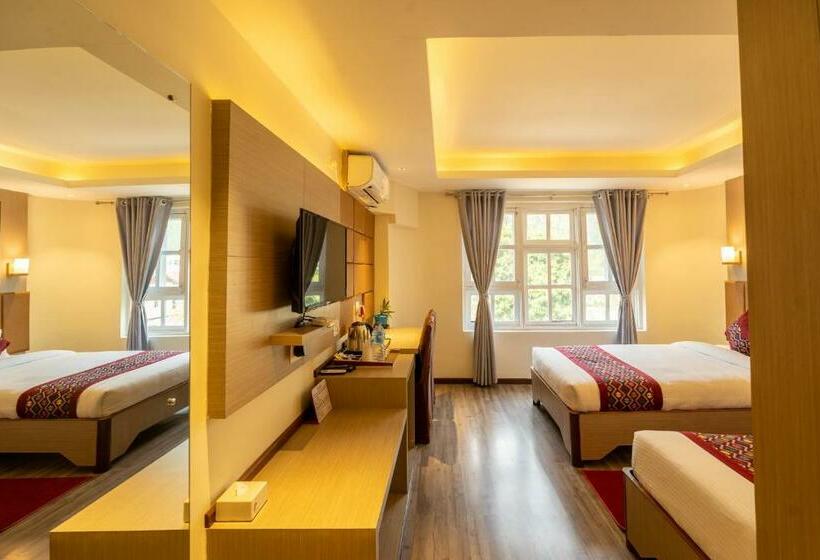 اتاق لوکس, Avocado Orchid Resort