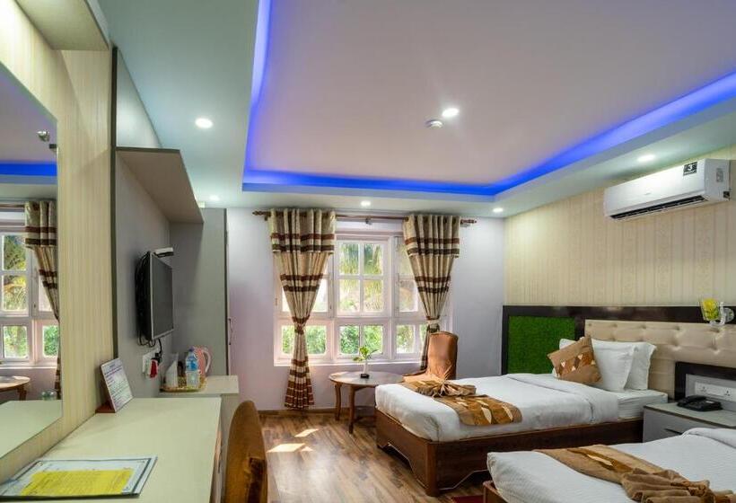 اتاق لوکس, Avocado Orchid Resort